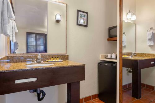 Best Western Plus Hacienda Hotel Old Town - image 10