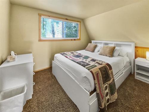 Hunter`s Hideout Panguitch Lake - image 3