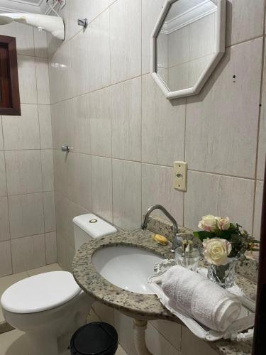 Casa completa 2 quartos 2 banheiros in Jardim Flamboyant