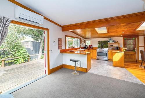 Red Door Cottage on Fox in Featherston