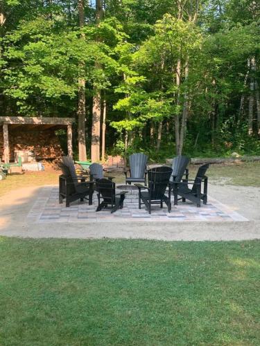 Flat Lot Private Lake Front Stunning Views, Commanda (photo 5)