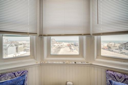 Ocean City Hideaway Walk to Boardwalk and Beach! in Ocean City, USA
