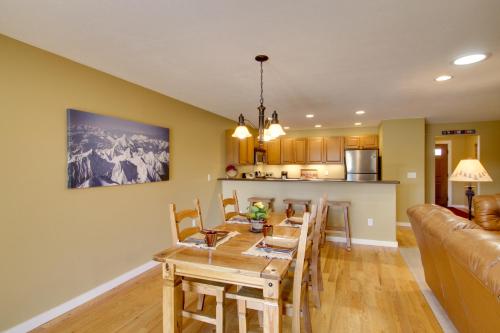 Bozeman Condo with Grill about 2 Mi to Hot Springs! in Bozeman, USA