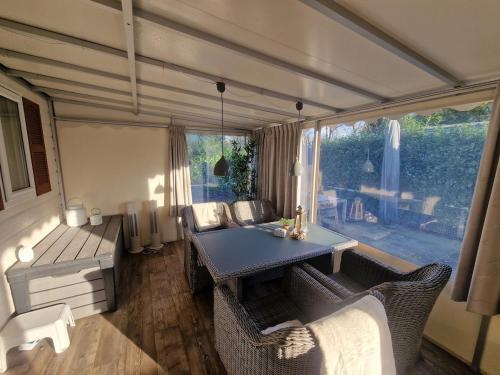 Chalet De Zilverberk Veluwe 4pers in บอสเคบีด เบคเบอร์เคนใต้