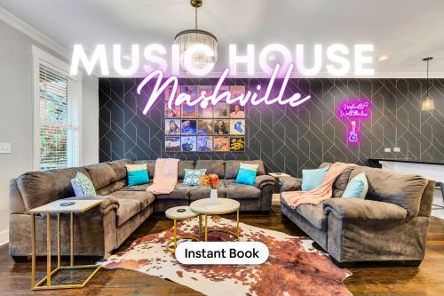 Prime Location Music House 10 Beds Free Parking in Nashville, USA