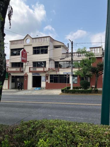 Hotel Palacio – Jalapa, CA