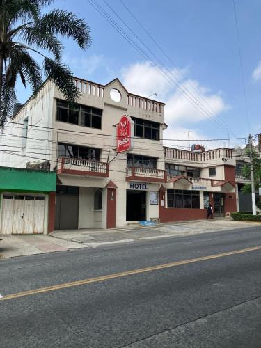 Hotel Palacio – Jalapa, CA