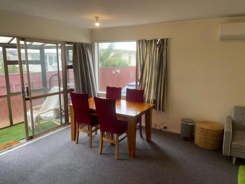 ระเบียง/ชานเรือน, Cosy 2 bedroom home in Miramar in มิรามาร์