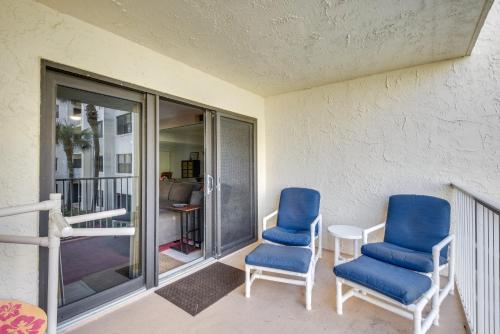 New Smyrna Beach Condo with Ocean-View Balcony! in New Smyrna Beach, USA