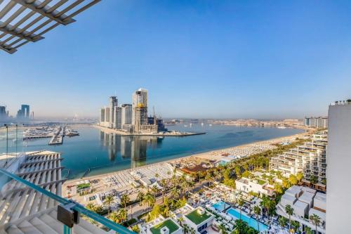 luxury penthouses see view at five, Dubai (photo 4)