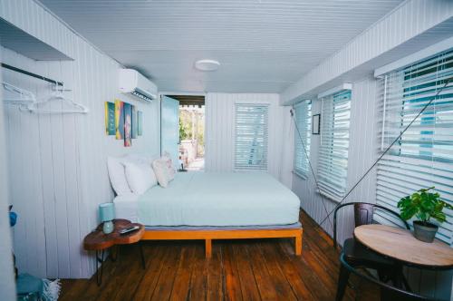 Ocean Front Villa 4 Studio