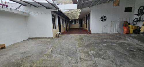 Habitación con baño privado (Habitacion con bano privado) in Tulcan