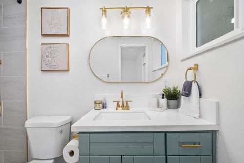 Bathroom, NEW CA Coastal Beauty 6 mins to Imperial Beach in Palm City