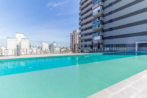 VN - Capote Valente by EasyRent, São Paulo