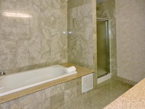 Marco LaGuardia Hotel & Suites in Queens, USA