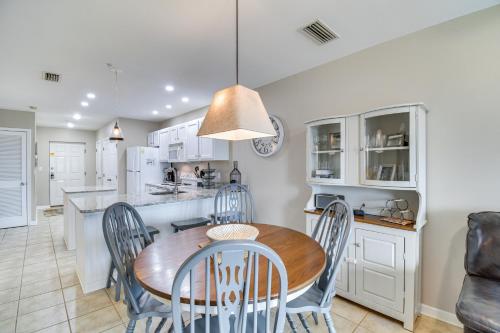 Condo with Pool Access Walk to Cotton Bayou Beach!, Orange Beach (photo 7)