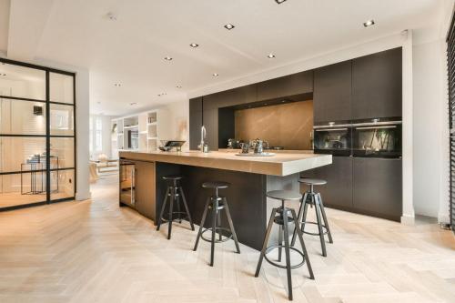 Westerpark Loft private studio - image 4