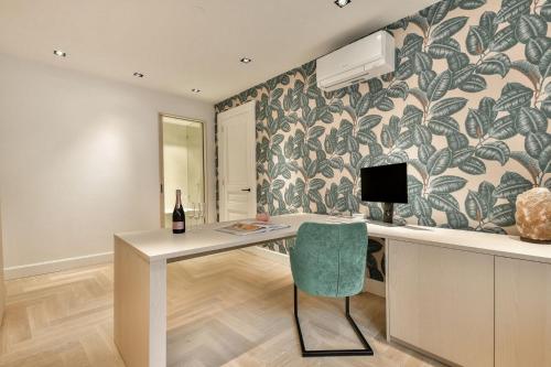 Westerpark Loft private studio - image 6