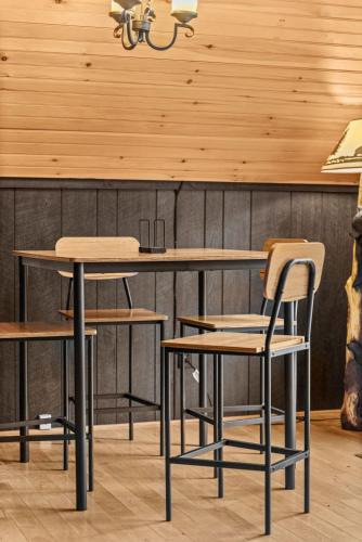 Whispering Pines - Lake Access Hot Tub Fire Pit Whispering Pines - Lake Access Hot Tub Fire Pit