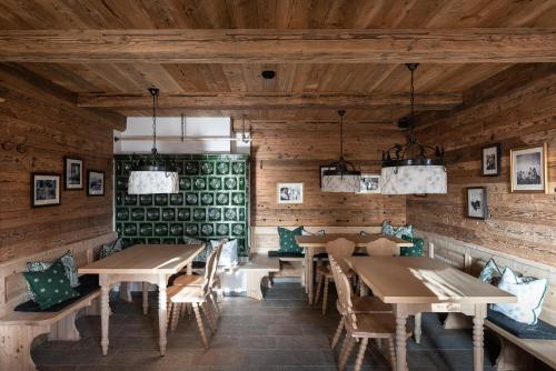 ห้องอาหาร, Naturhotel & Bayernhütte am Brauneck (Naturhotel & Bayernhutte am Brauneck) in เลงกริส