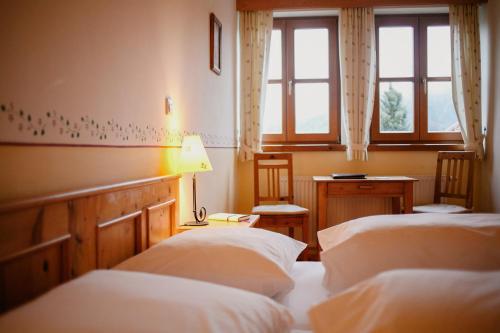 Hotel-Gasthof Weitgasser - image 5