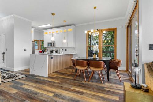 Peaceful Burnsville Condo with Views Hiking On-Site in Burnsville, USA