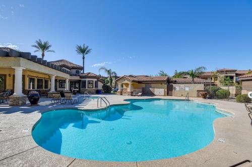 Coyote Landing Gem with Patio and Pool Access in Mesa in Apache Junction