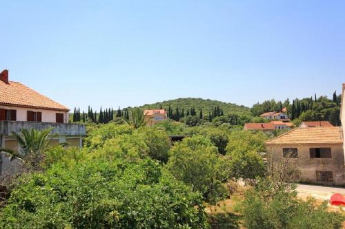 Apartments Ljube - quiet location - image 14