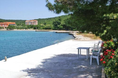 Apartments Ljube - quiet location - main image