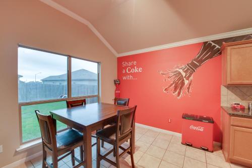 Temple Retreat Game Room and Deck, Pets Welcome in Temple, USA