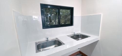 Ubay Pacific Guesthouse in Carlos P Garcia Island