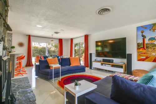 Funky Palm Springs Paradise Near Golf Courses in Palm Springs, USA