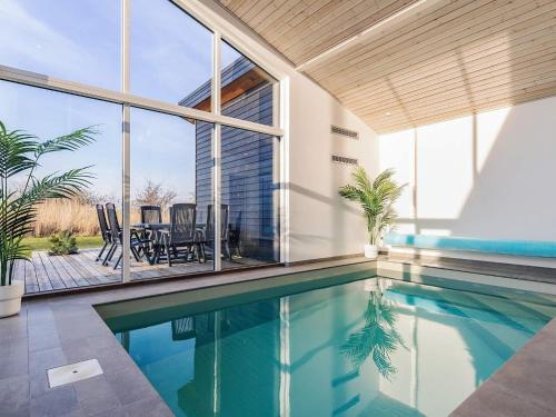 Swimming pool, 8 person holiday home in Væggerløse-By Traum in Idestrup