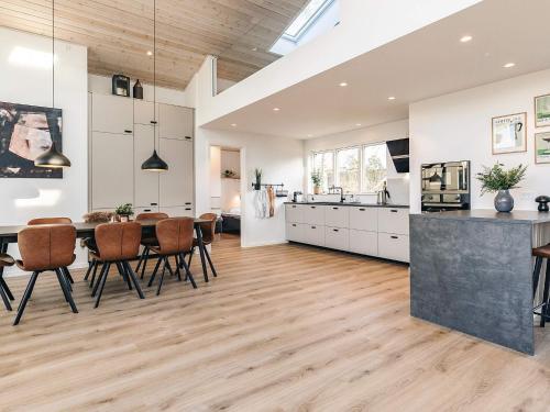 Facilities, 8 person holiday home in Væggerløse-By Traum in Idestrup