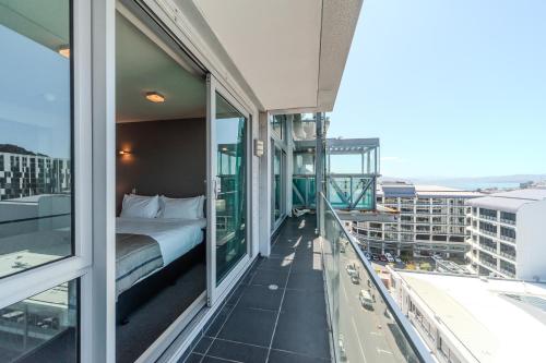 Suite 2