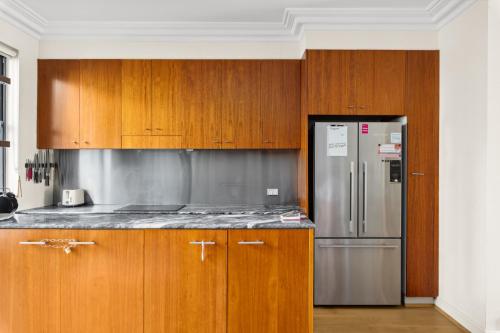 Elegant Stay in Balmain with Pool Access in Balmain