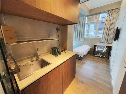 JST Hotel near AEON (Lai Chi Kok)