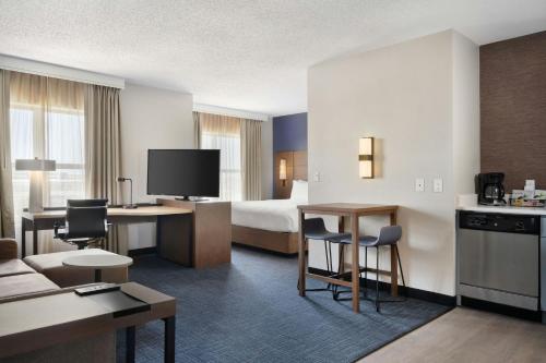Residence Inn by Marriott Chicago Naperville/Warrenville - image 6