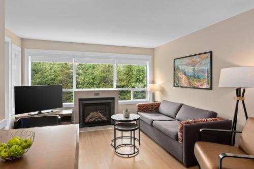 Two-Bedroom Deluxe Apartment room in Worldmark Whistler Sundance