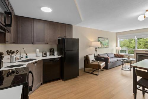 Two-Bedroom Apartment image 1