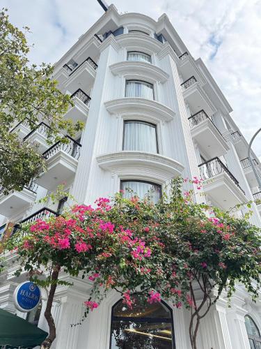 Halios Halong Hotel in Hạ Long