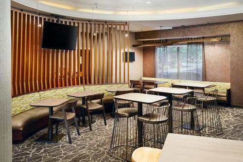 SpringHill Suites Richmond Northwest - image 10