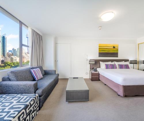 Oaks Sydney Hyde Park Suites - image 10