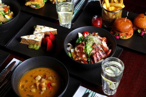 Sheraton Poznan Hotel - image 10