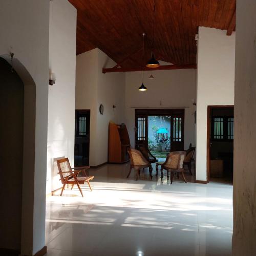 3 bedrooms, 3 beds