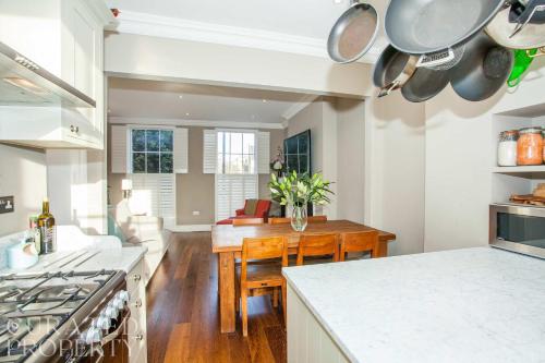 Marylebone Luxury 2-Bed Duplex with Terrace, Londýn (fotografie 6)