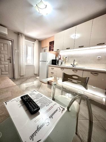 Kitchen, Emanuela SunnySide in Kavala