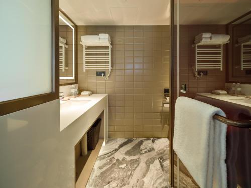Donghu Collection Hotel - image 4