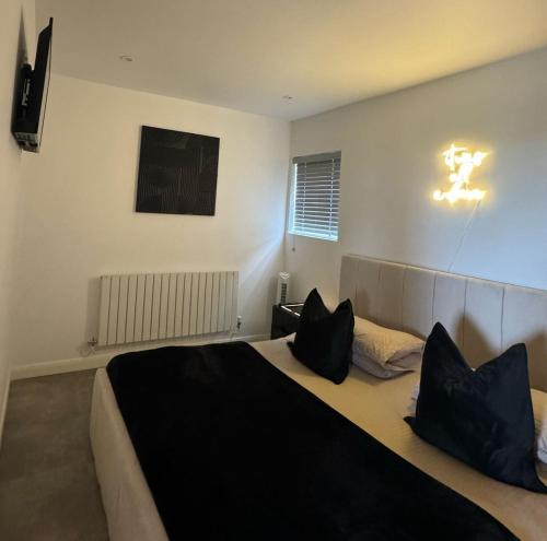 Terfyn Hall aquarium apartment 1, Gwynedd