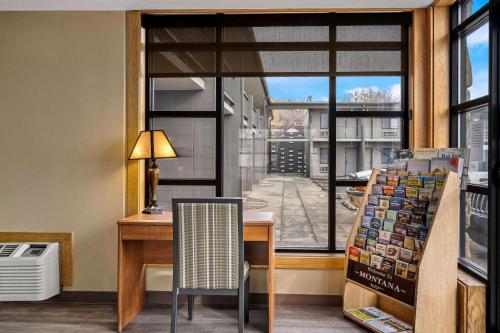 FairBridge Inn Express Billings - 로비